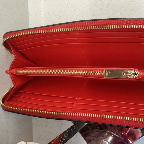 CHRISTIAN LOUBOUTIN studded gold leather wallet - Picture 8 of 12